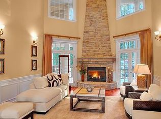 20133 SE 206th St, Maple Valley, WA 98038