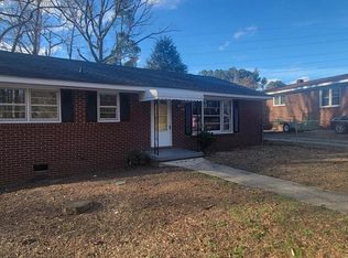 1426 E Chaloner Dr, Roanoke Rapids, NC 27870