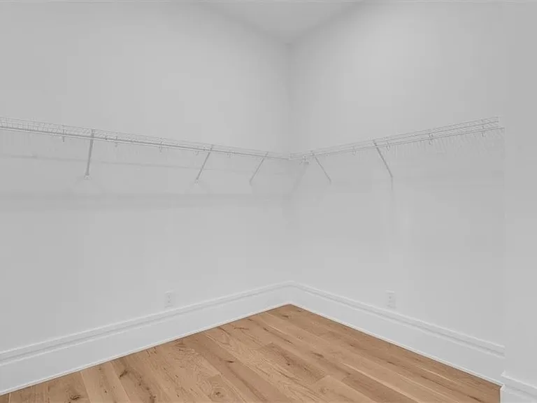 1330 Upchurch Rd — Photo 41