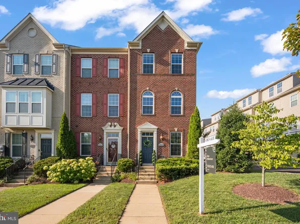 3801 Commodore Joshua Barney Dr NE, Washington, DC 20018