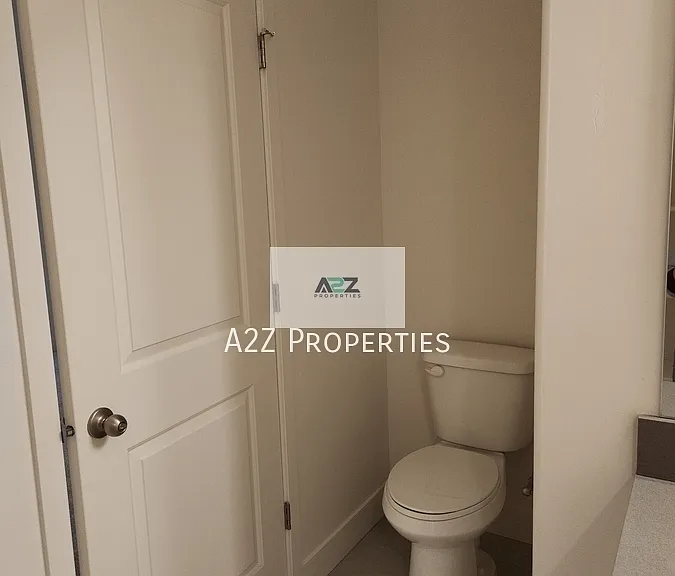 924 S 850 W — Photo 29