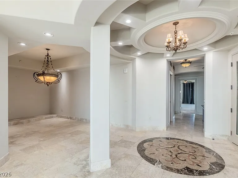9103 Alta Dr #703 — Photo 12