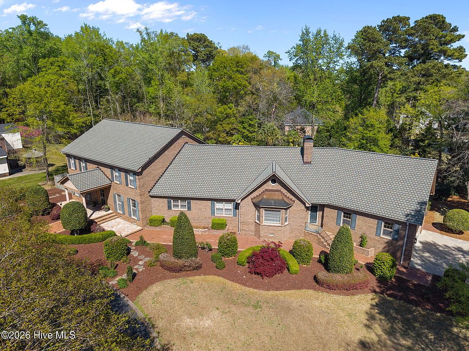1st image of 120 Robin Road