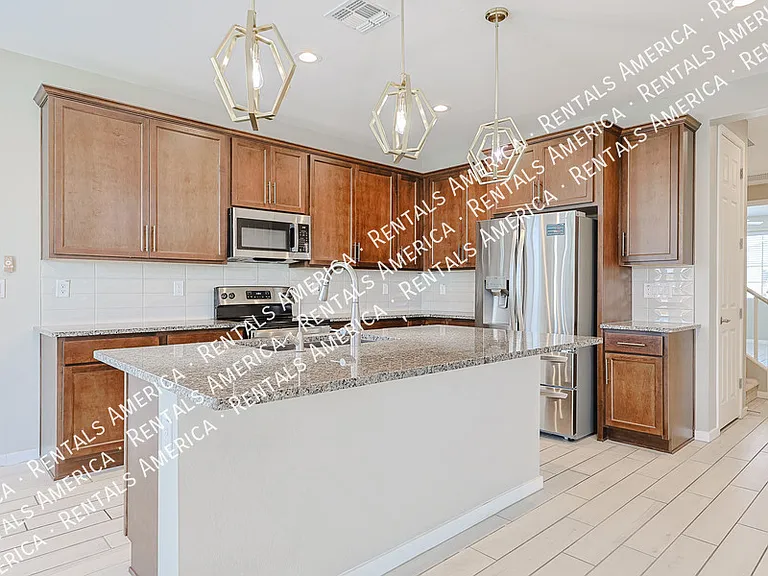 15713 W Woodlands Ave — Photo 6