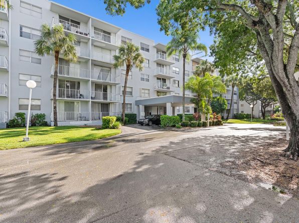 470 Executive Center Dr APT 5K