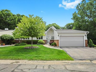 34015 Hillside Ct, Farmington, MI, 48335