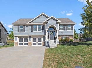 4512 NE 103rd Ter, Kansas City, MO 64156