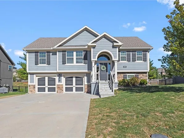 4512 NE 103rd Ter, Kansas City, MO 64156
