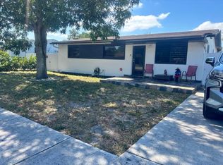 4080 NW 164th St, Miami Gardens, FL 33054