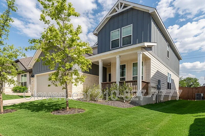 4 bed, 3.0 bath, 2630 sqft, $2,797 — Photo 2