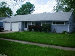 396-396 1/2 Pattie Dr, Berea, OH 44017