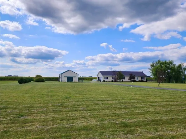 5250 Holfinger Rd, Piqua, OH 45356