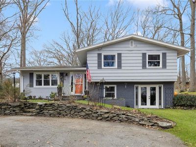 271 Pequot Trl, East Greenwich, RI, 02818