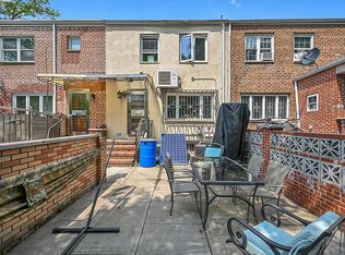 14703 77th Rd, Flushing, NY 11367