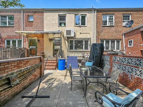 14703 77th Rd, Flushing, NY 11367