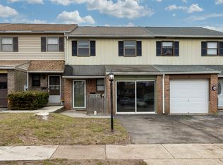 103 Orchard Ct #103, Royersford, PA 19468