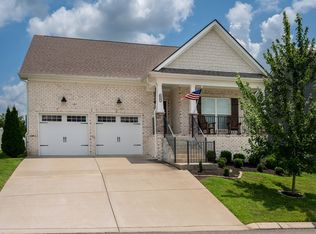 627 Castle Rd, Mount Juliet, TN 37122