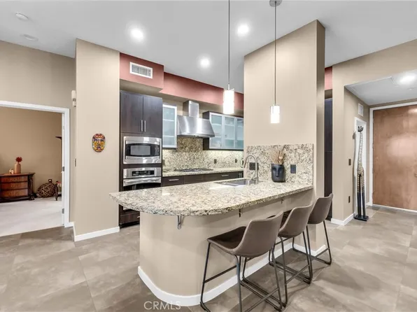 21 Gramercy Unit 410, Irvine, CA 92612