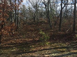 37 Ledge Ct, Pittston Township, PA 18640