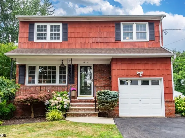 914 Ripley Ave, Westfield Town, NJ 07090