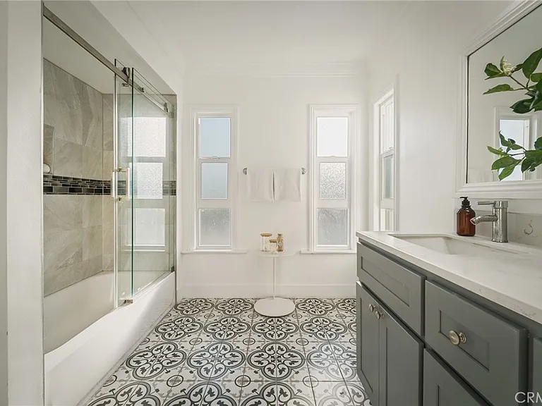5115 West Blvd — Photo 24