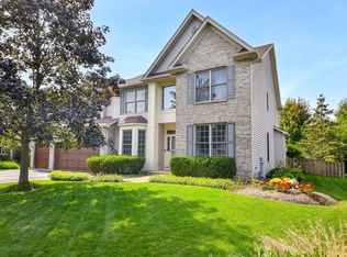 275 Stafney Dr, Batavia, IL 60510