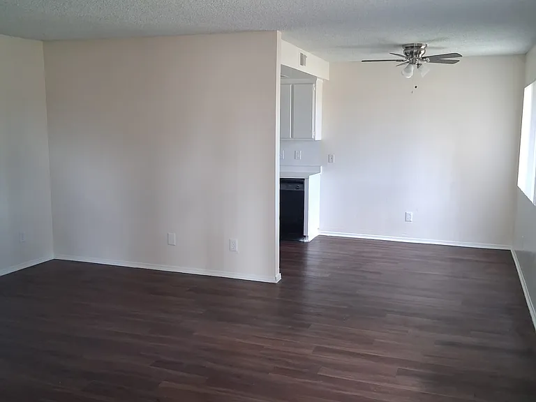 350-352 S Monte Vista St #352F — Photo 7