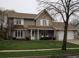 5607 S 25th St, Milwaukee, WI 53221