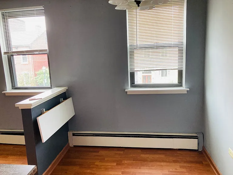 845 Western Avenue — Photo 19