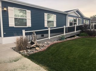707 S 3rd St W, Baker, MT 59313