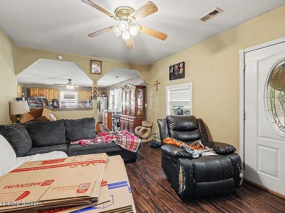 4th image of 1294 Irvington Bewleyville Rd