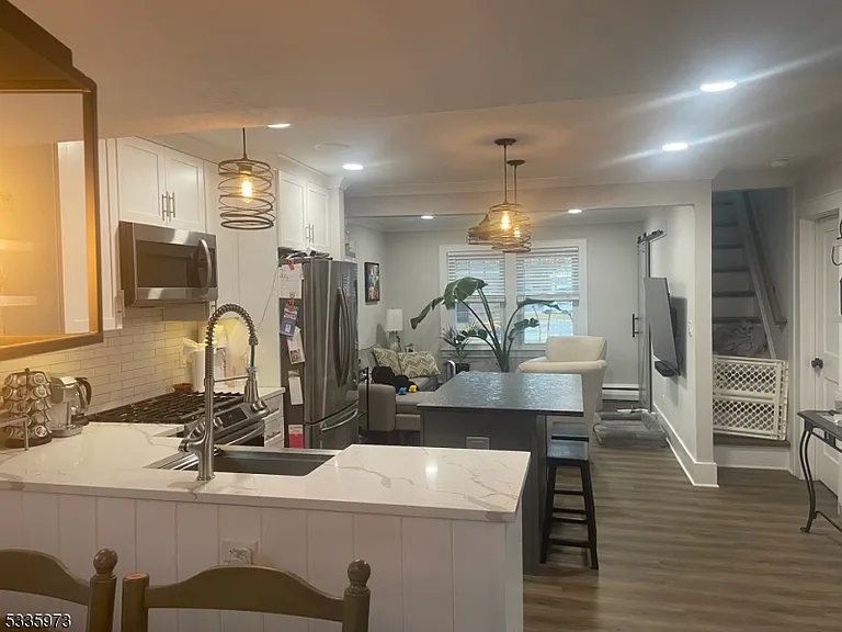 528 Pierson St #2 — Photo 3