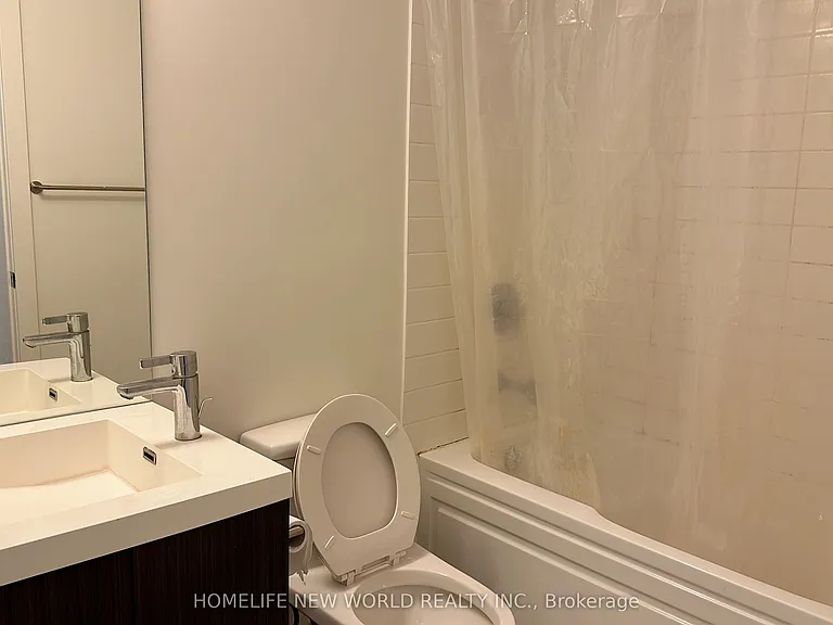 30 Nelson St #402 — Photo 13