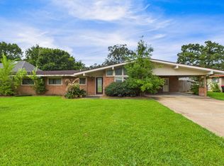 406 Indian Mound Rd, Lafayette, LA 70501
