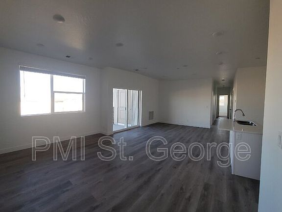 3rd image of 5801 S Garnet Dr Building 4