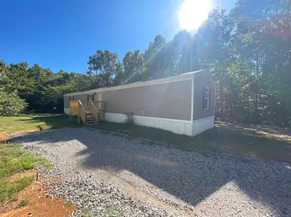 580 Dickey Rd, Ramer, TN 38367