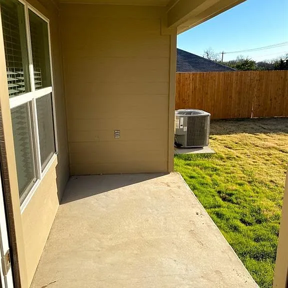 12901 Brahmin Dr — Photo 16