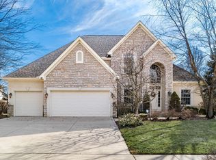 6811 Meadow Glen Dr S, Westerville, OH