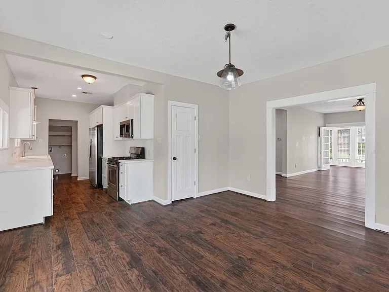 5401 N Capitol St — Photo 21
