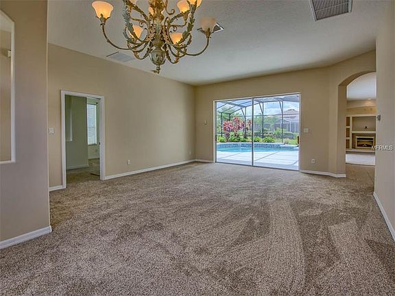 4th image of 25320 Forest Oak Ct