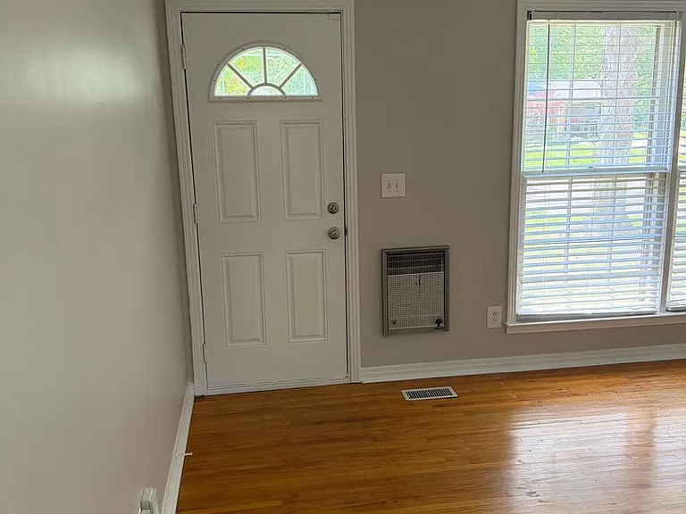 202 Pleasant Hill Dr — Photo 16
