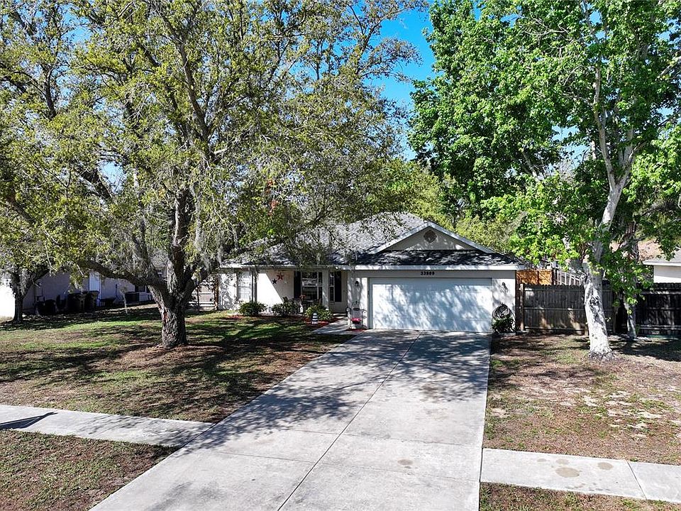 1st image of 33809 Silver Pine Dr