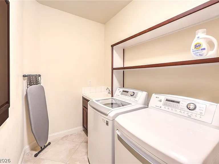 4453 Melrose Abbey Pl — Photo 72