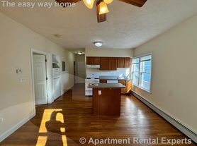 389.5 Columbia St, Cambridge, MA