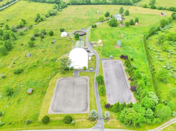 131 Allegheny Ridge Ln, Berryville, VA 22611