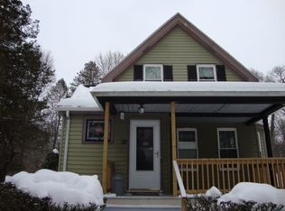 33 Pleasant St, Milton, MA 02186