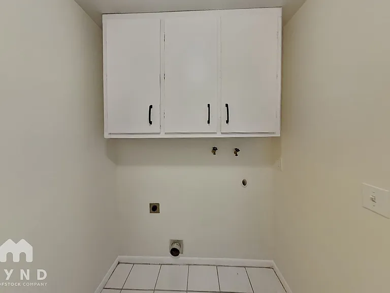 12431 Brookside St — Photo 19
