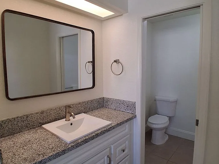 8147 N Cedar Ave #125 — Photo 16