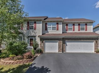250 Lake Gillilan Way, Algonquin, IL 60102