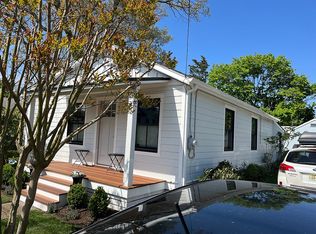 43 Birch Rd, Villas, NJ 08251